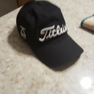 titleist hat